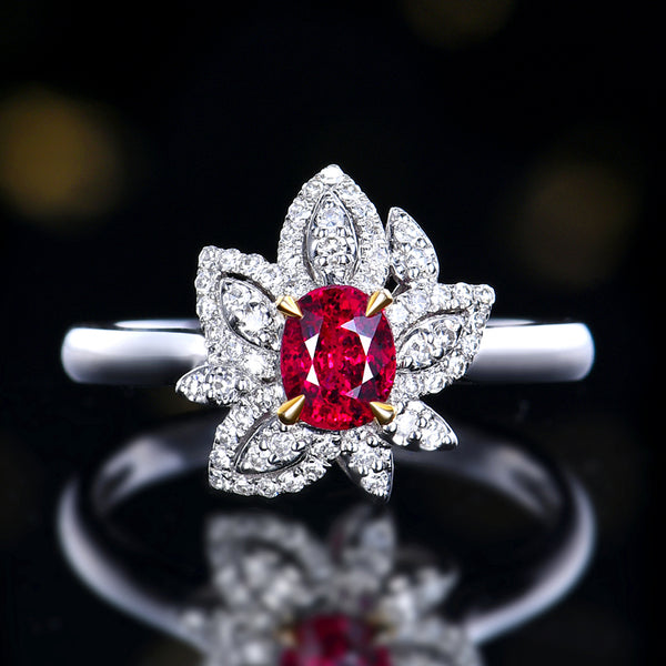A Ruby Diamond Ring in 18K White Gold